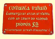 click for 5K .jpg image of gaelic carriage sign