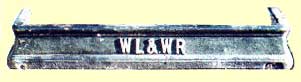 click for 5K .jpg image of WLWR fender